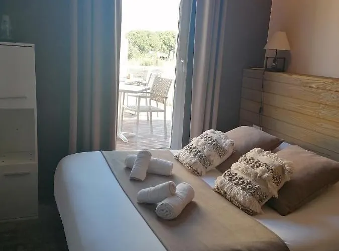 Hotel Restaurant L'escale Le Grau d'Agde